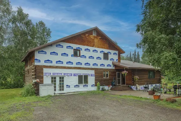 470 STERNWHEELER DRIVE, North Pole, AK 99705