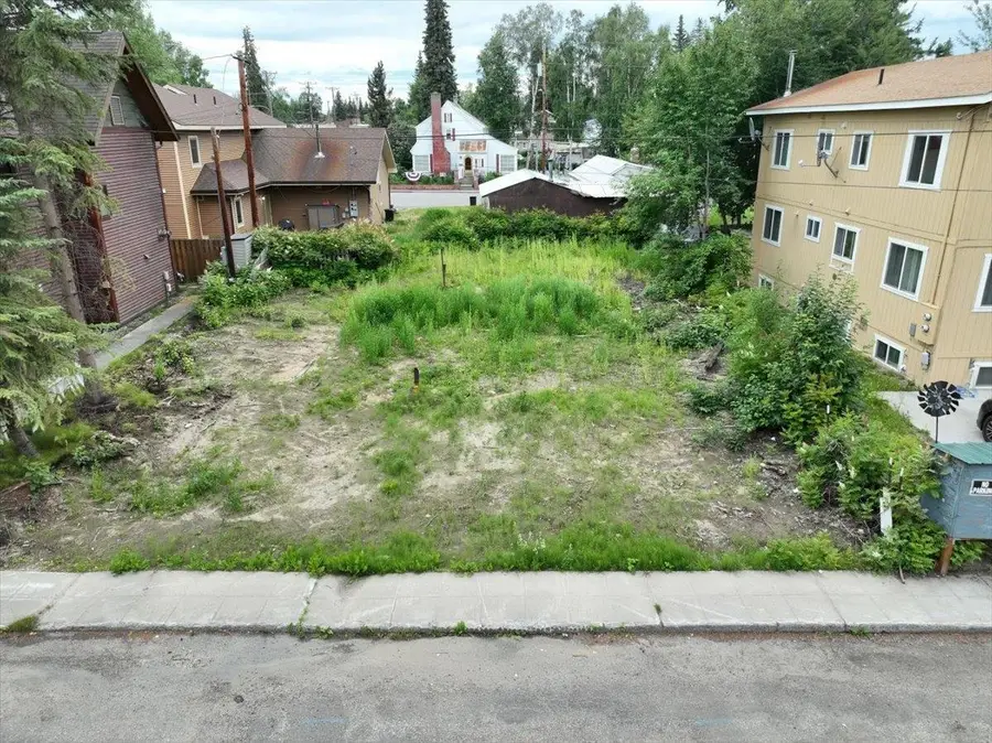 909 FIFTH AVENUE, Fairbanks, AK 99701 - #3