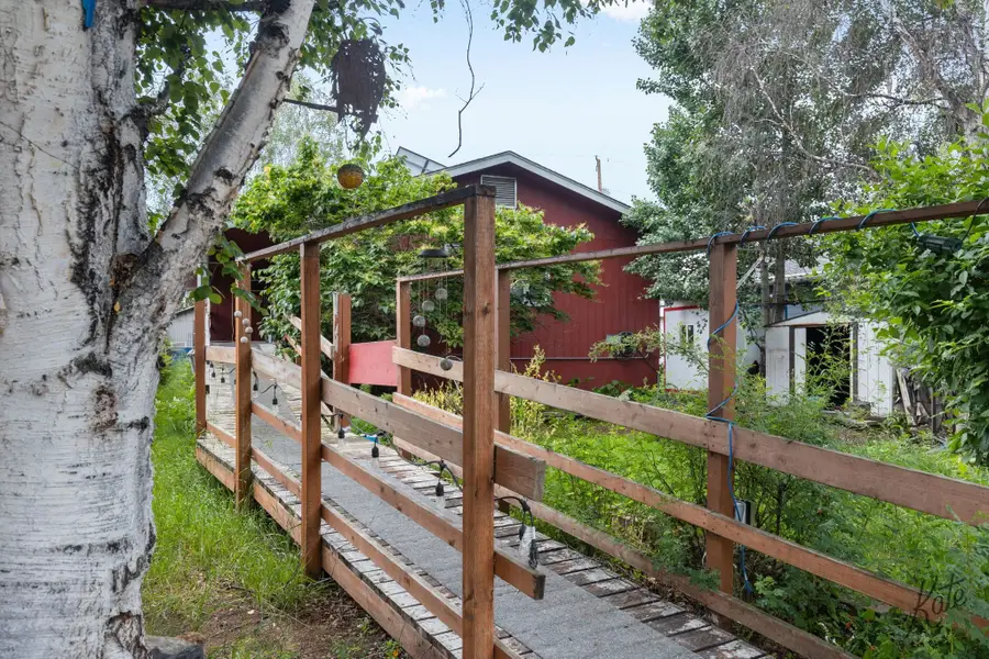 1221 THIRD AVENUE, Fairbanks, AK 99701 - #3