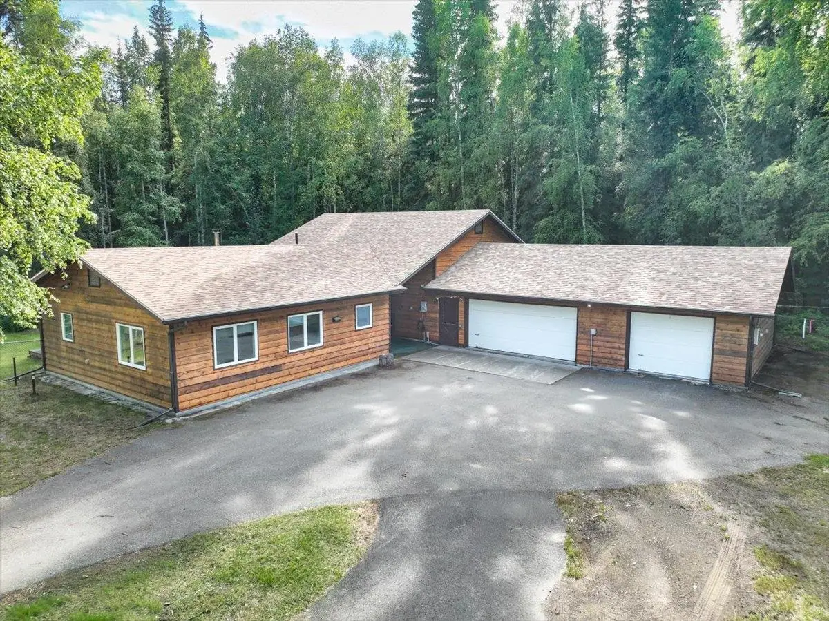 2129 ERMINE DRIVE, North Pole, AK 99705 - #1