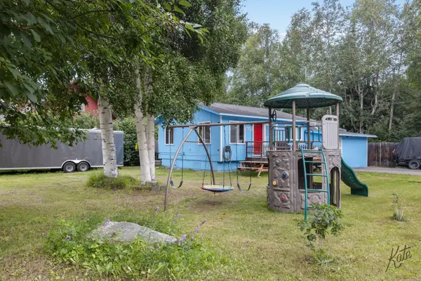 506 SPRUCEWOOD ROAD, Fairbanks, AK 99709
