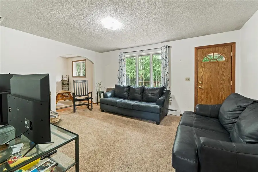 3385 VENUS DRIVE, North Pole, AK 99705 - #3
