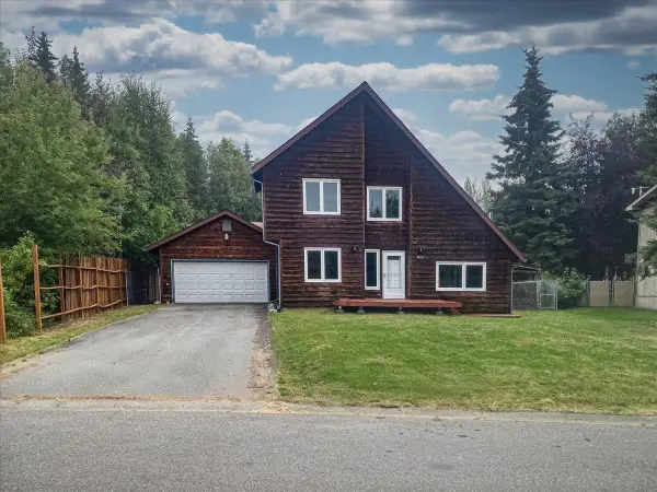 4662 PRINCETON DRIVE, Fairbanks, AK 99709