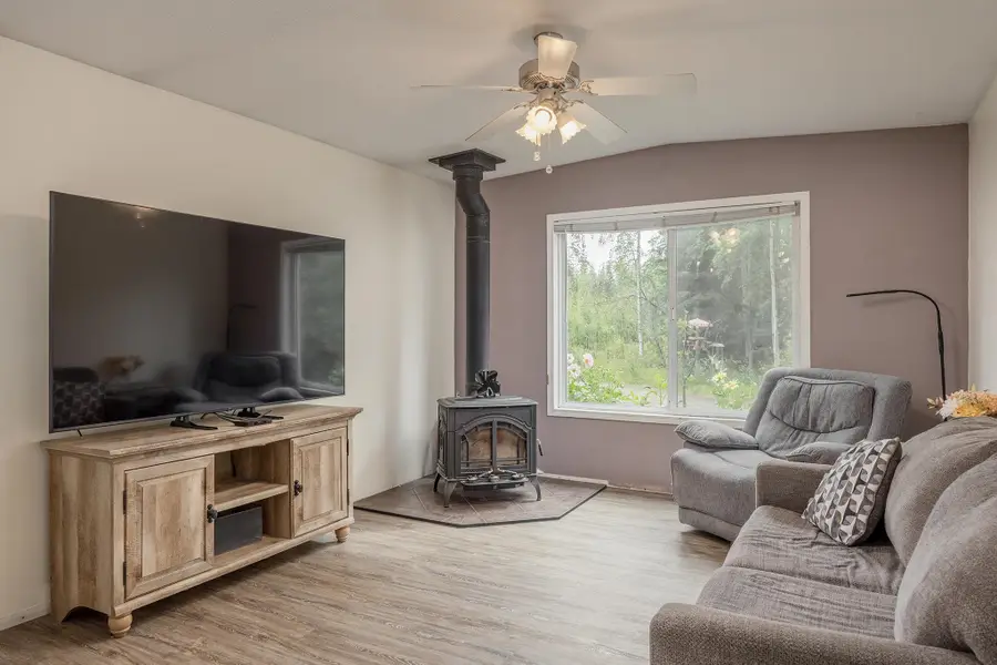 2291 BLUE SPARKLE DRIVE, North Pole, AK 99705 - #3
