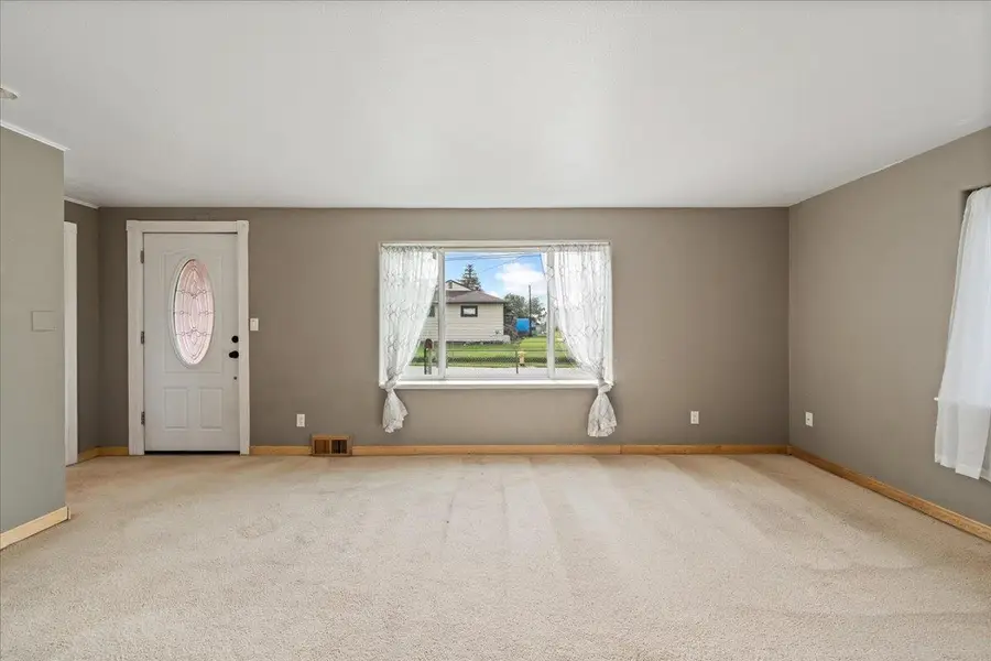 224 INA STREET, Fairbanks, AK 99701 - #2