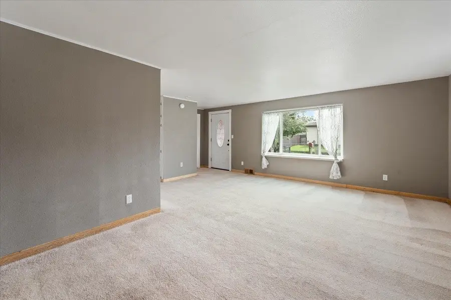 224 INA STREET, Fairbanks, AK 99701 - #3