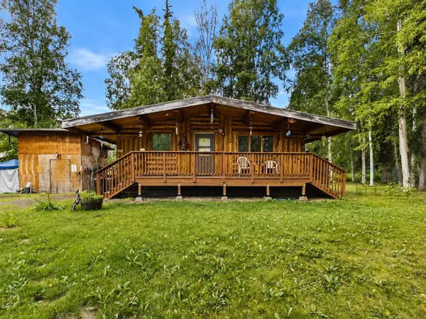 2437 SCHUTZEN STREET, North Pole, AK 99705