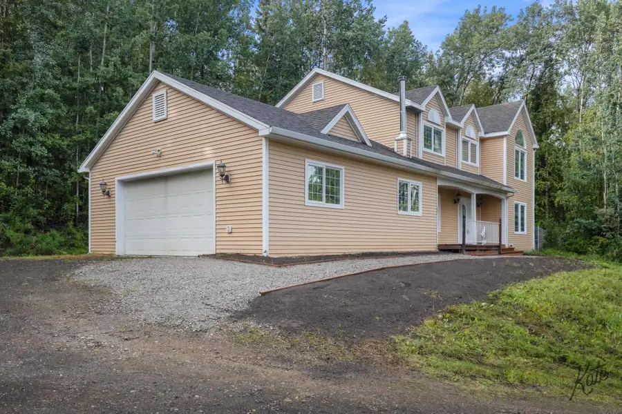 621 DERBYSHIRE DRIVE, Fairbanks, AK 99709 - #2