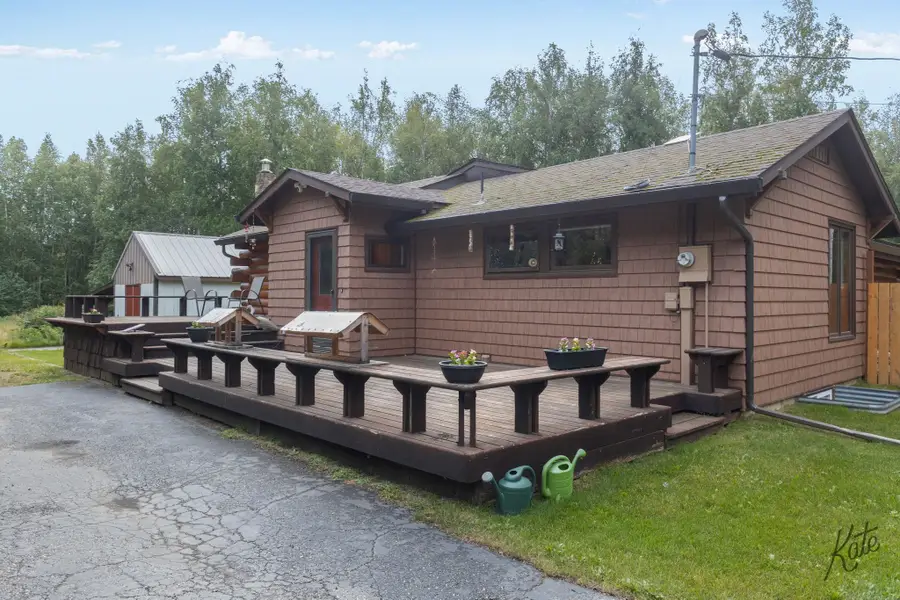 770 BENNETT ROAD, Fairbanks, AK 99712 - #2