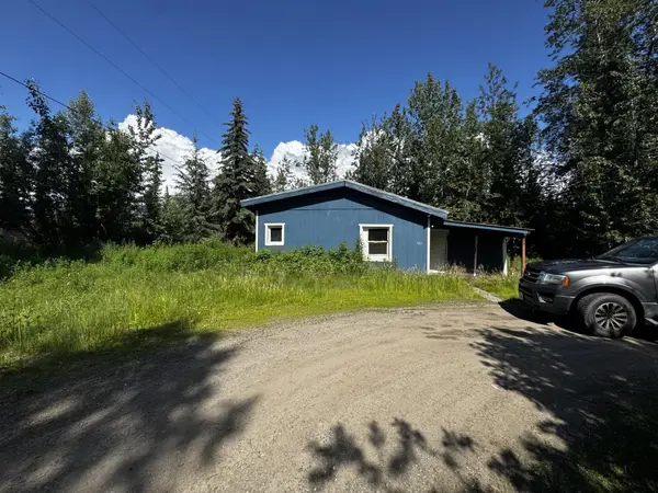 822 MEMORY AVENUE, North Pole, AK 99705