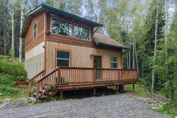 1427 DUPONT LANE, Fairbanks, AK 99709