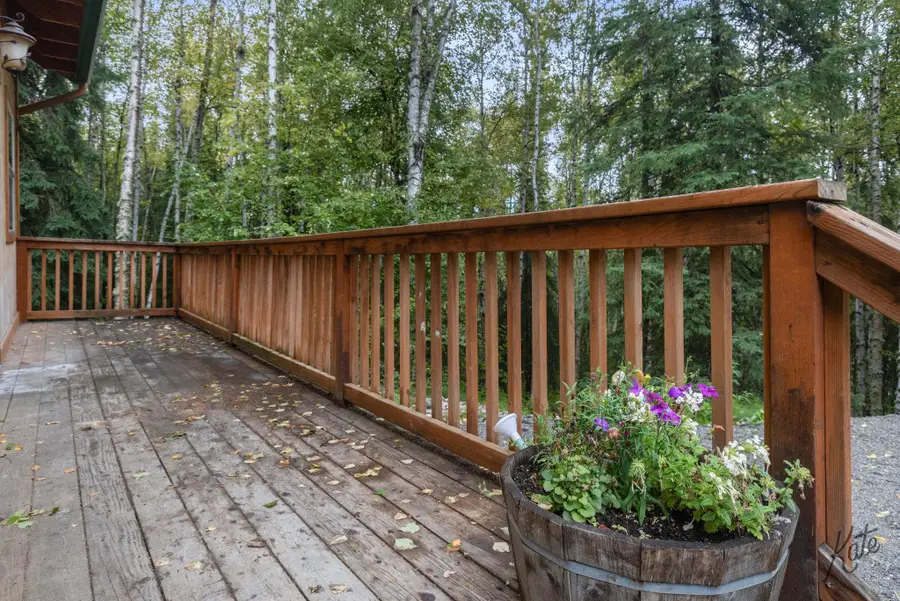 1427 DUPONT LANE, Fairbanks, AK 99709 - #2