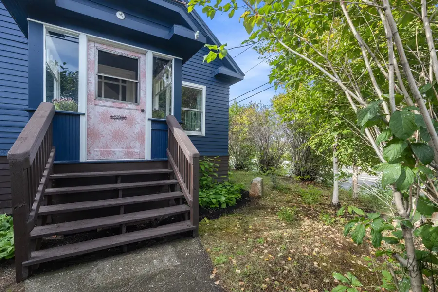 1002 LACEY STREET, Fairbanks, AK 99701 - #2