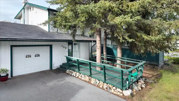 109 HICKORY DRIVE, Fairbanks, AK 99709