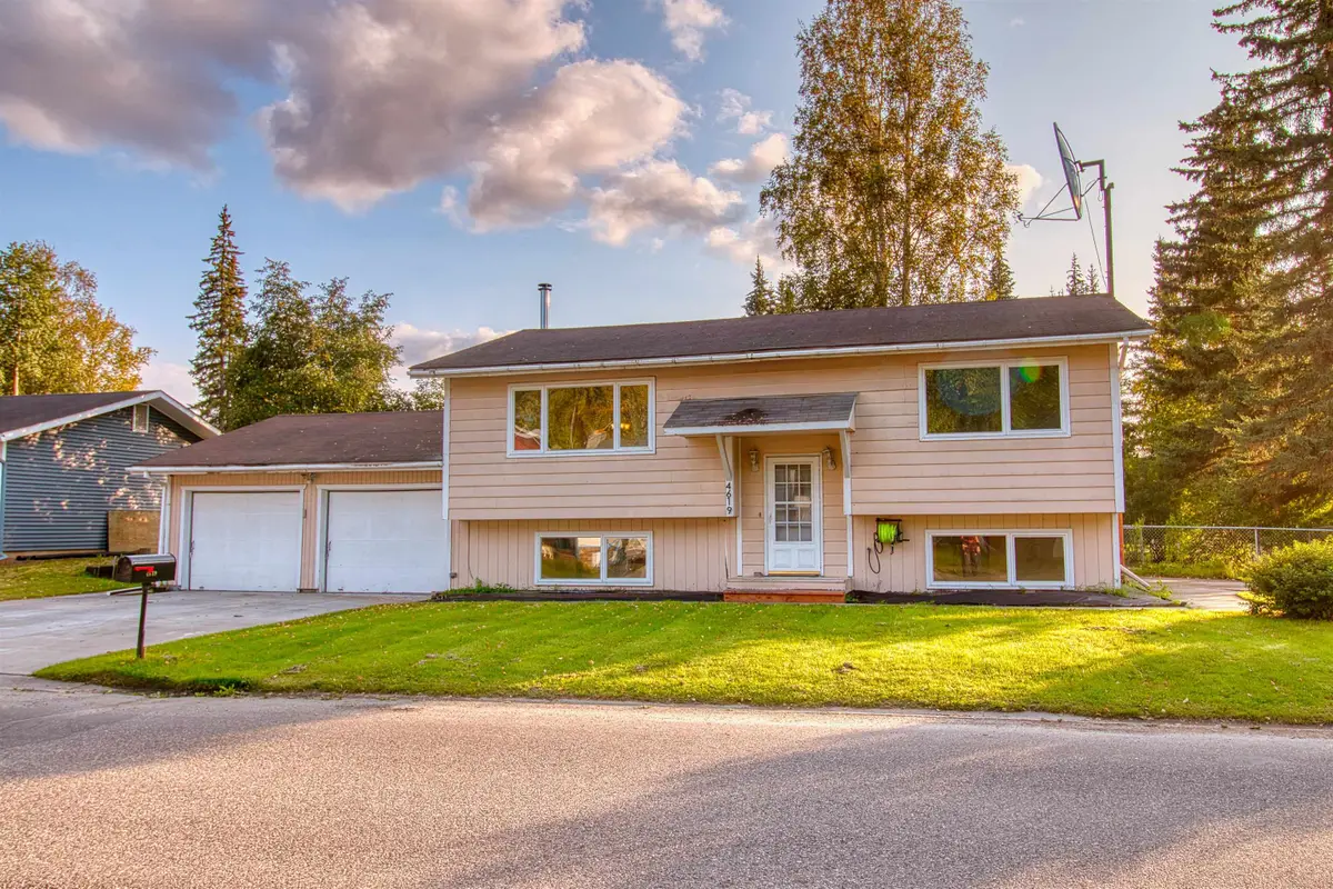 4619 DARTMOUTH DRIVE, Fairbanks, AK 99709 - #1