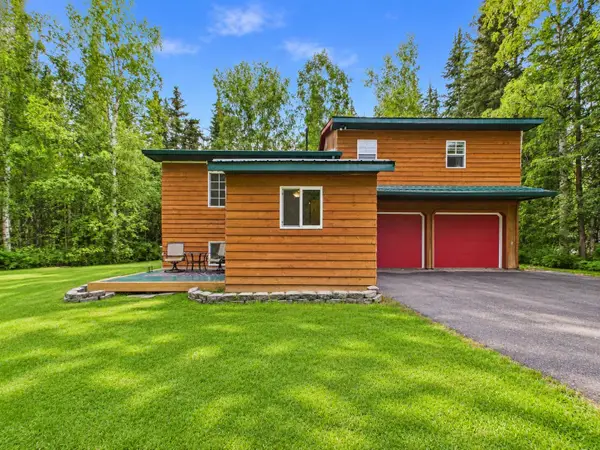 3499 ROSEHIP DRIVE, North Pole, AK 99705