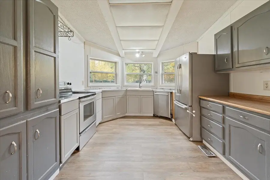 1206 MONTEREY COURT, North Pole, AK 99705 - #3