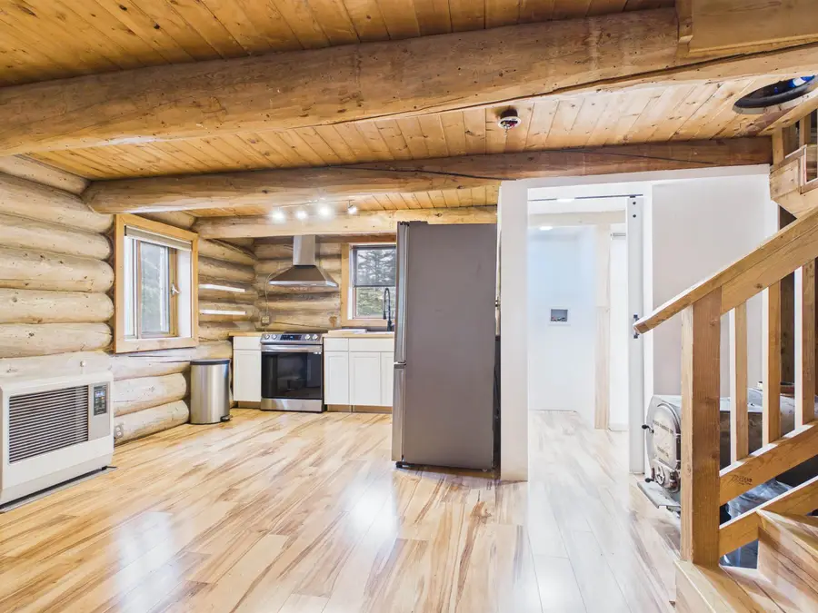 1032 GOLDEN VALLEY DRIVE, Fairbanks, AK 99709 - #2