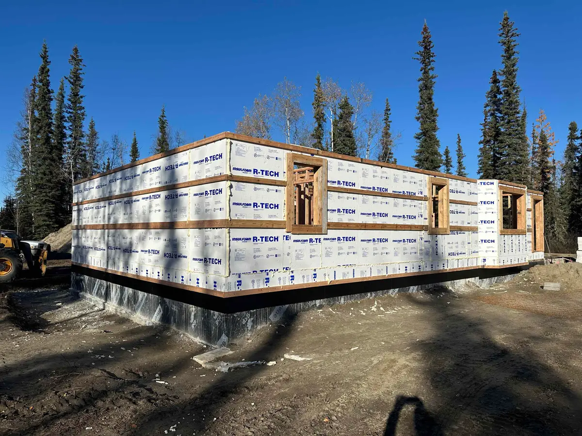 3440 DUNDEE LOOP, North Pole, AK 99705 - #1