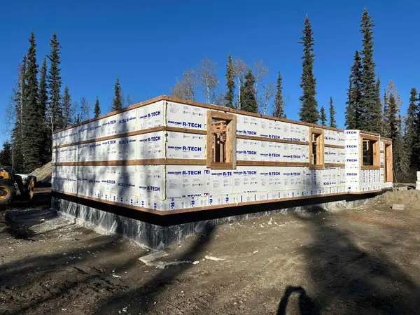 3440 DUNDEE LOOP, North Pole, AK 99705