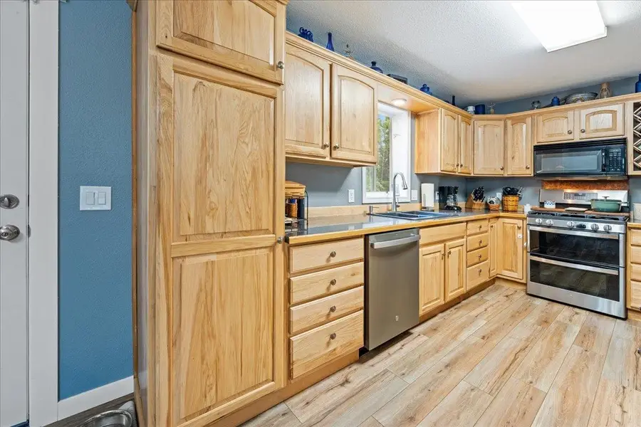 3052 SPRINGS BOULEVARD, North Pole, AK 99705 - #2