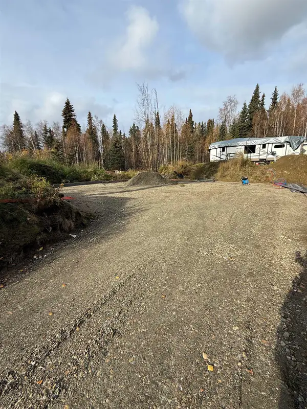 285 PEARL DRIVE, Fairbanks, AK 99712