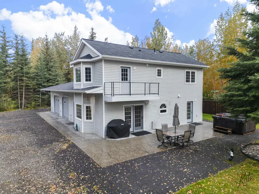 2525 ELLIS STREET, Fairbanks, AK 99709 - #2