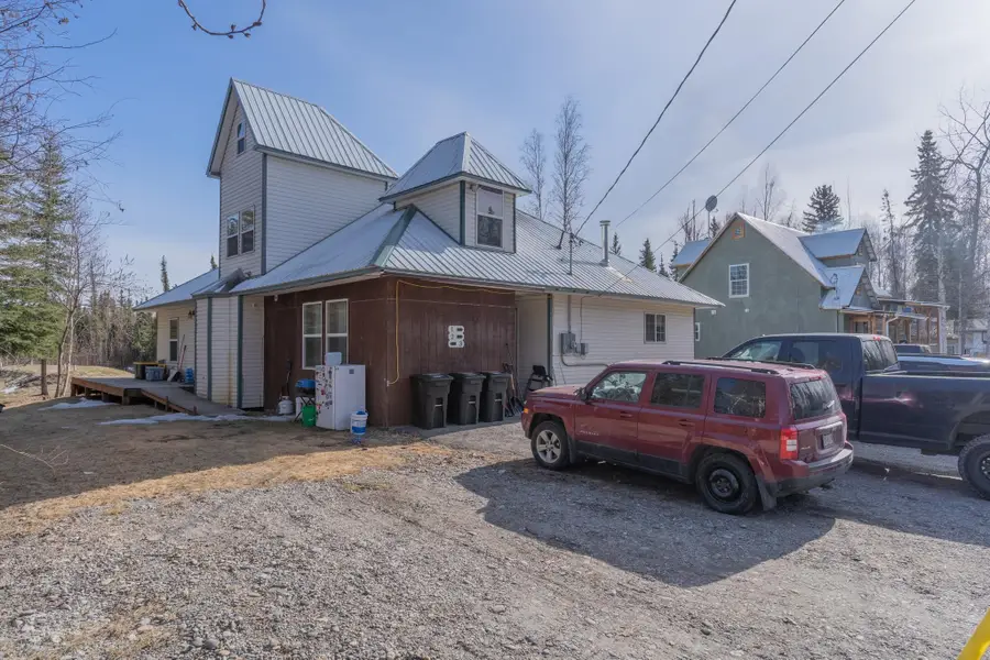 2330 OLD RICHARDSON HIGHWAY, North Pole, AK 99705 - #2