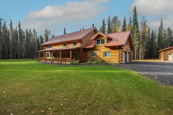4154 POLAR FOX LOOP, North Pole, AK 99705