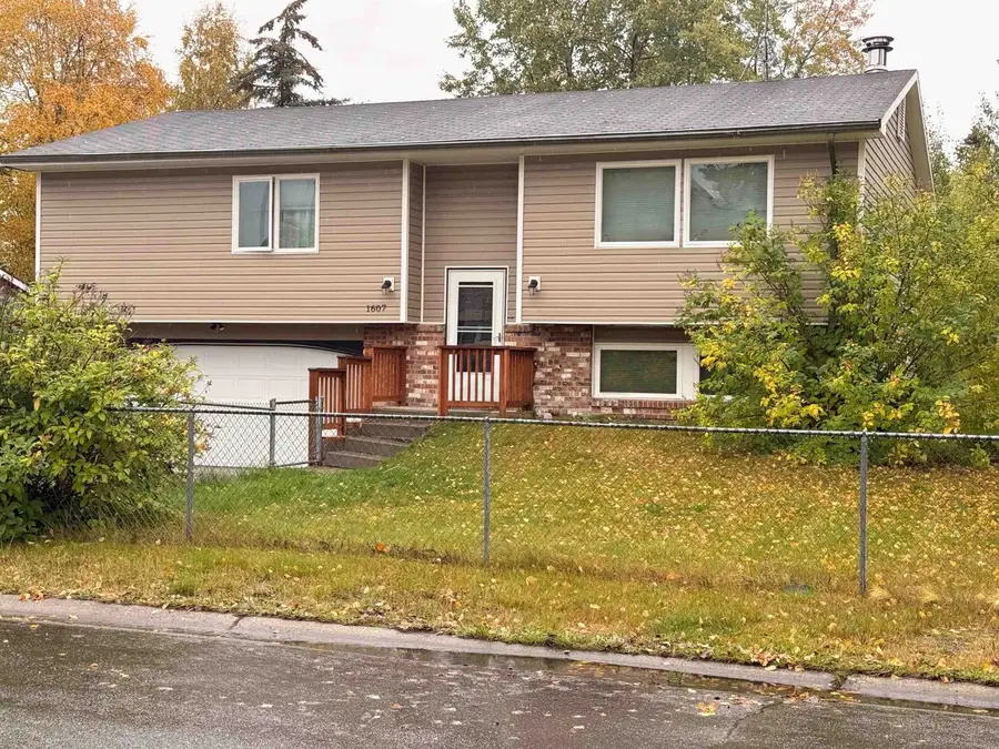1607 MADISON DRIVE, Fairbanks, AK 99709 - #3