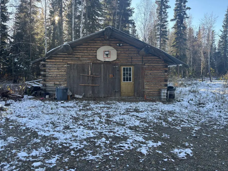 2641 DIAMOND STREET, North Pole, AK 99705 - #3