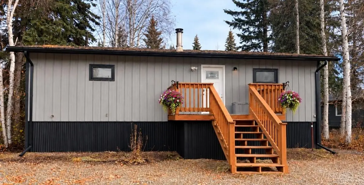 699 GRADELLE AVENUE, Fairbanks, AK 99709 - #1