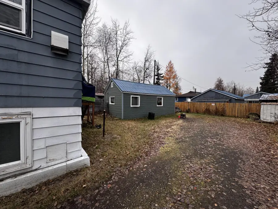 2108 BLUEBERRY STREET, Fairbanks, AK 99701 - #2