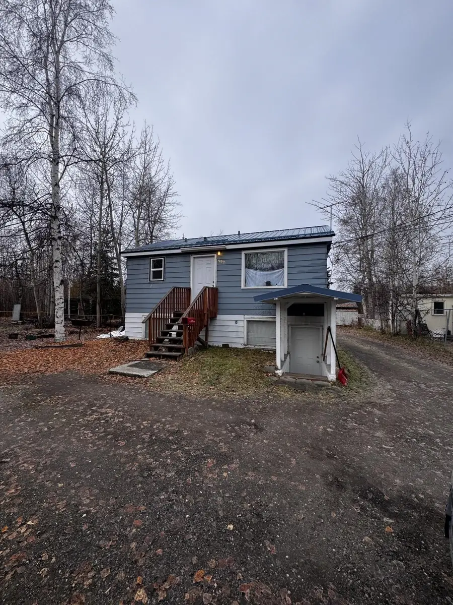 2108 BLUEBERRY STREET, Fairbanks, AK 99701 - #3