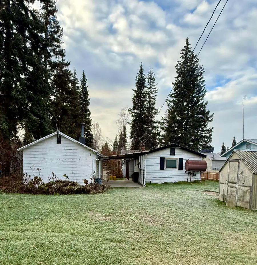 408 EUREKA AVENUE, Fairbanks, AK 99709 - #2