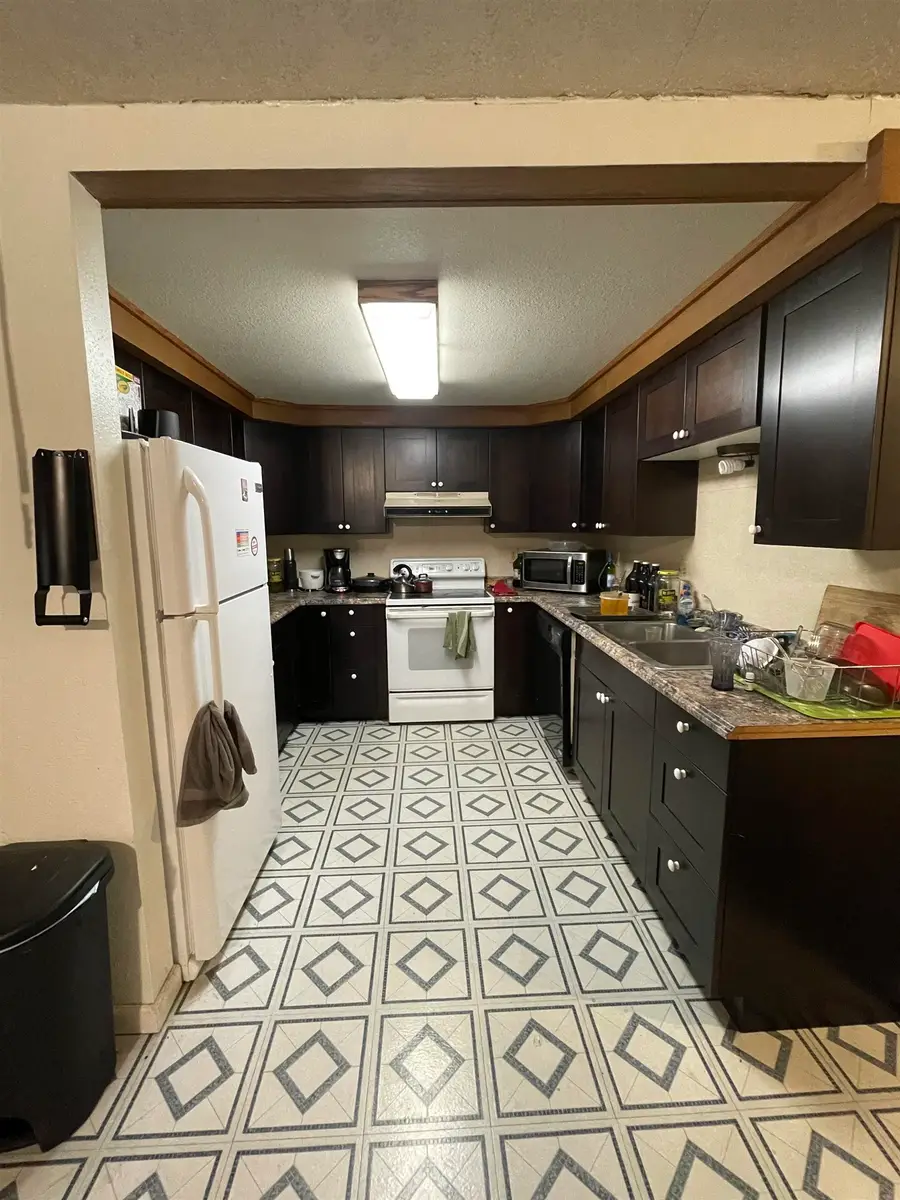 1710 SOUTHERN AVENUE, Fairbanks, AK 99709 - #2