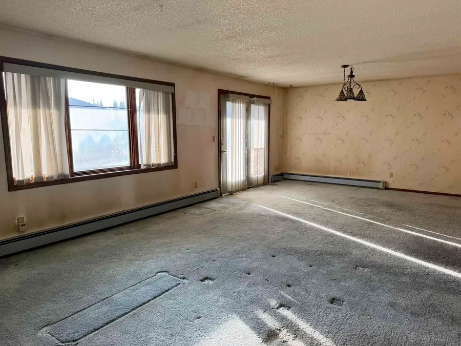 1606 MARIKA ROAD #Unit 9, Fairbanks, AK 99709 - #2