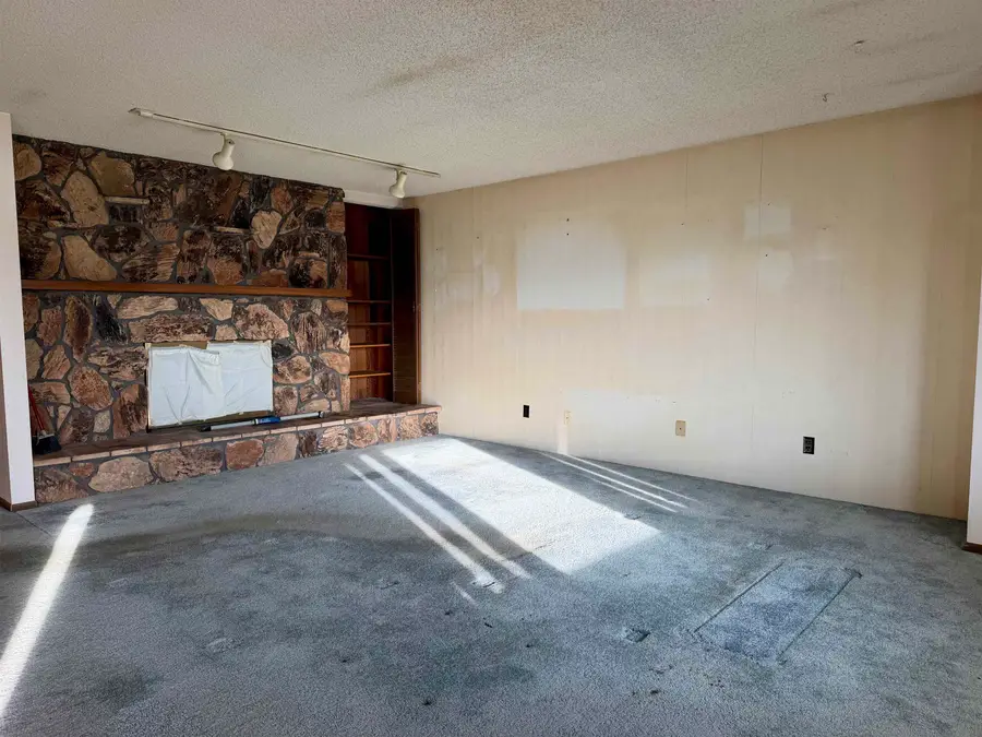 1606 MARIKA ROAD #Unit 9, Fairbanks, AK 99709 - #3