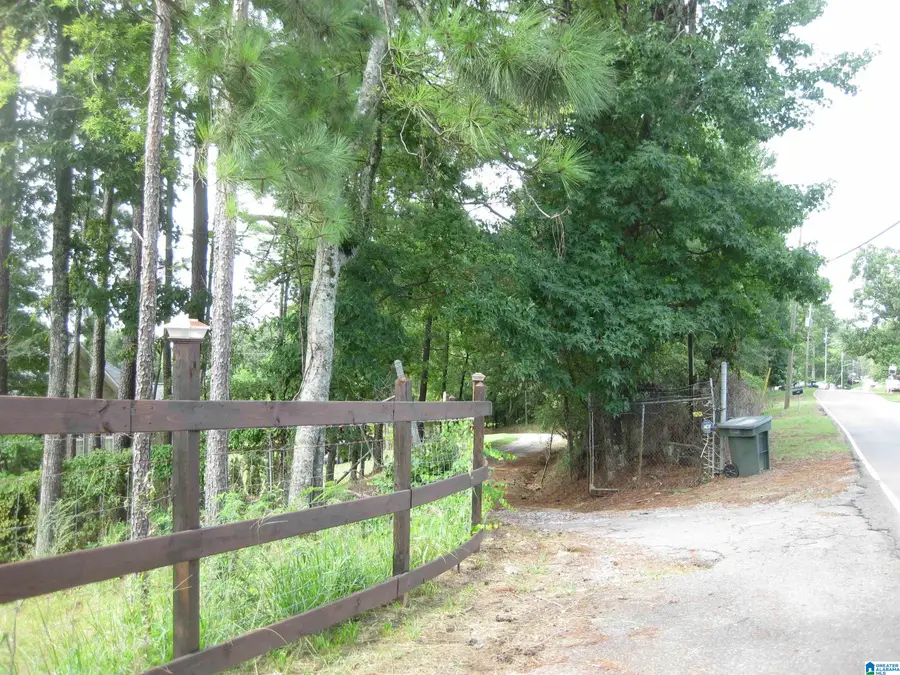 2550 GOSS STREET, Birmingham, AL 35211 - Image #3