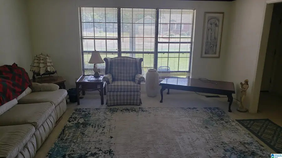 2106 4TH AVENUE, Clanton, AL 35045 - Image #2