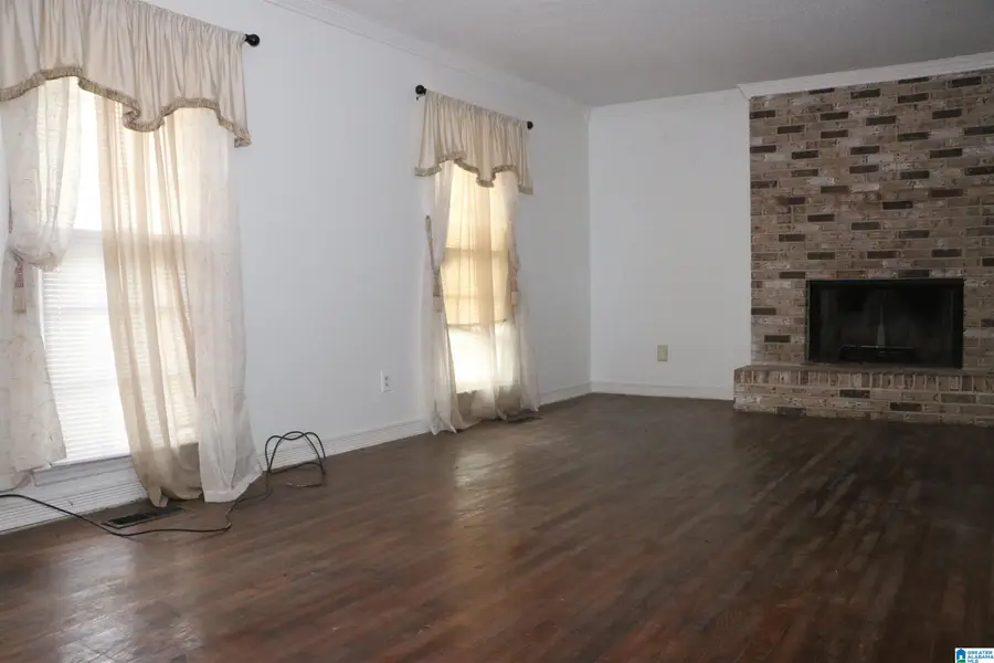 705 NW 26TH COURT, Center Point, AL 35215 - Image #2