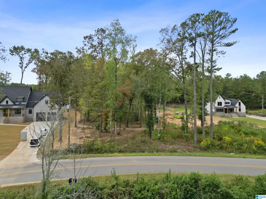 8 HOLLY ROAD, Northport, AL 35475 - Image #2