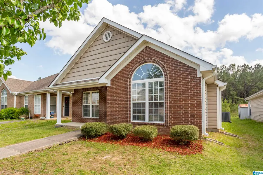 1212 VILLAGE TRAIL, Calera, AL 35040 - Image #2