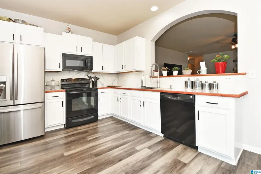 1272 KENSINGTON BOULEVARD, Calera, AL 35040 - Image #2