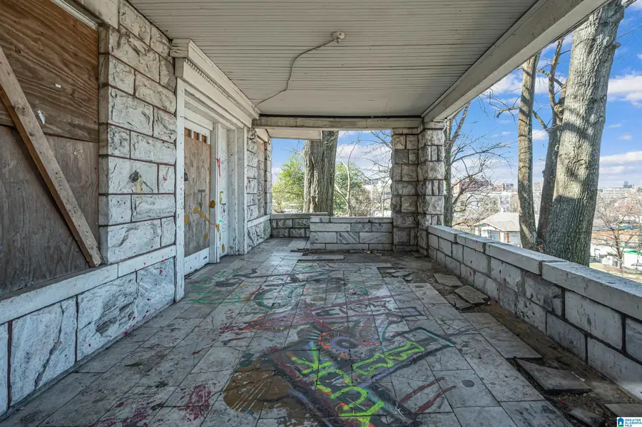 2335 10TH AVENUE, Birmingham, AL 35205 - Image #3