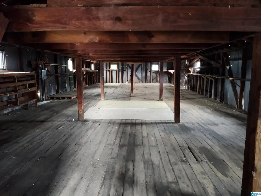 211 N COURT STREET, Talladega, AL 35160 - Image #3