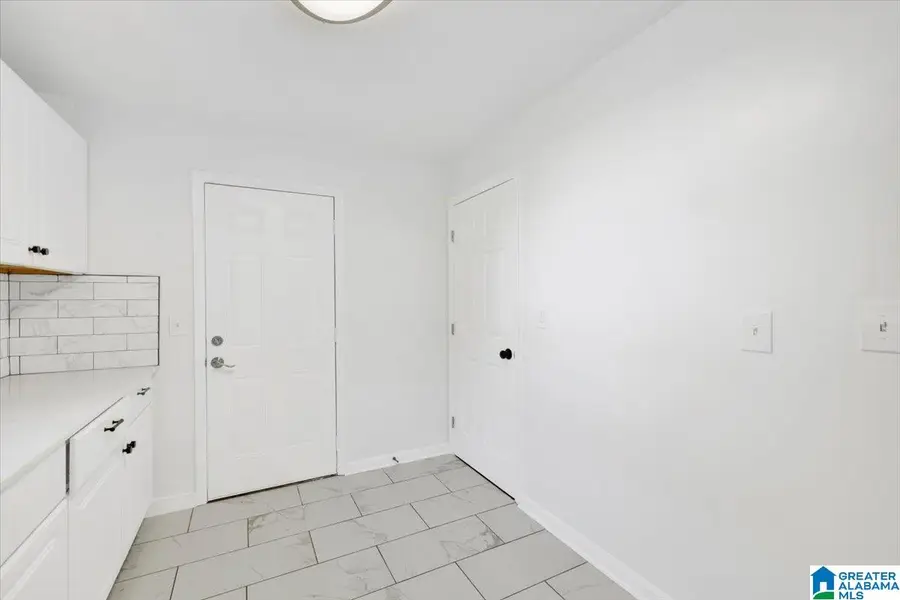 120 26TH AVENUE NW, Center Point, AL 35215 - Image #3