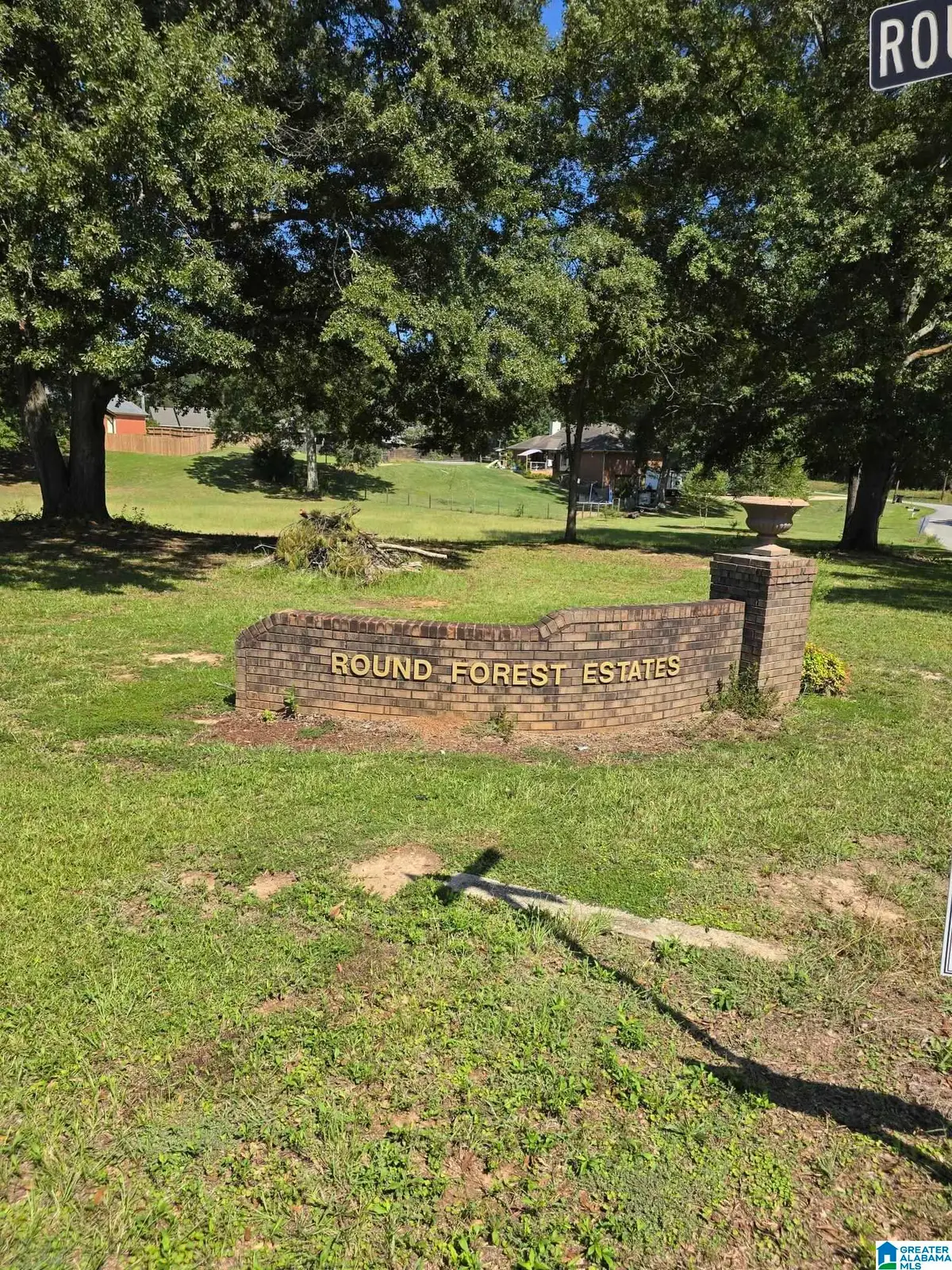 110 ROUND FOREST DRIVE, Clanton, AL 35045 - Image #1