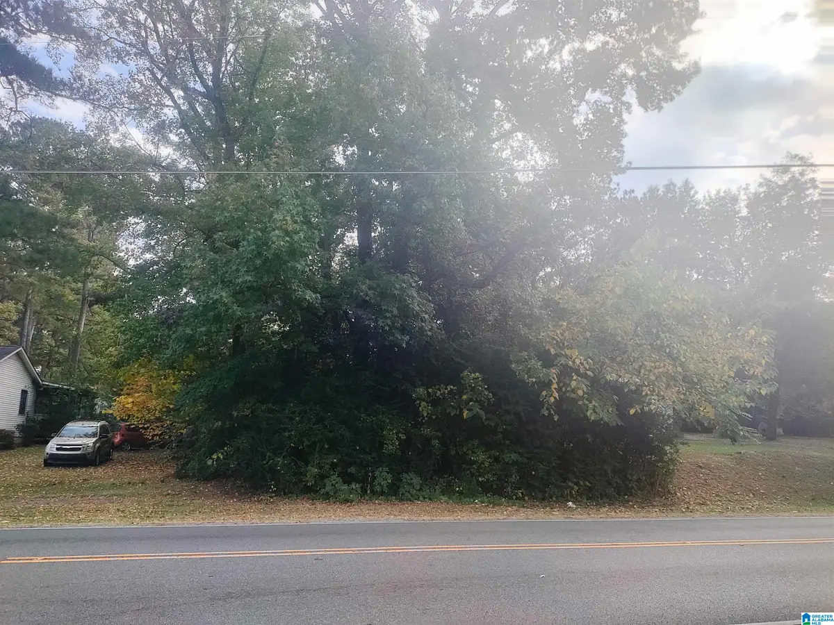 435 FOREST ROAD, Hueytown, AL 35023 - Image #1