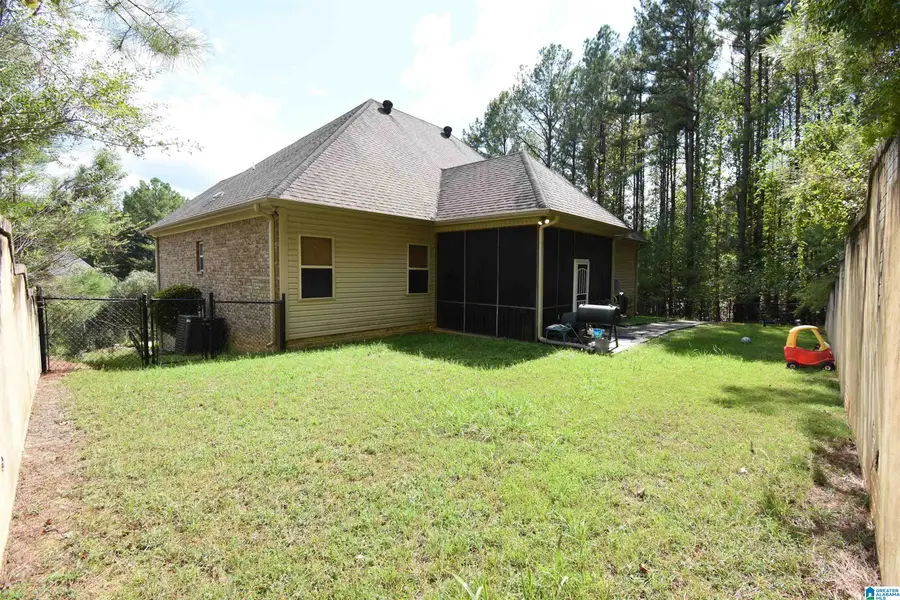 1429 STONEYKIRK ROAD, Pelham, AL 35124 - Image #2